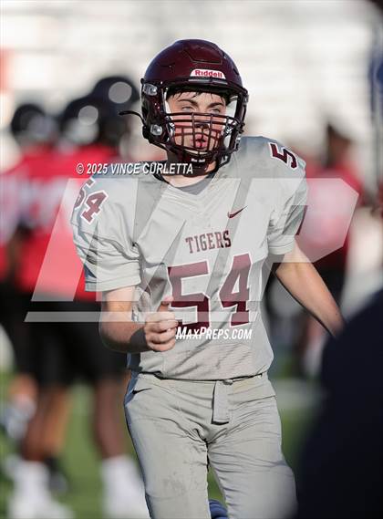 Thumbnail 2 in Harker Heights @ Dripping Springs (Freshman Gray) photogallery.