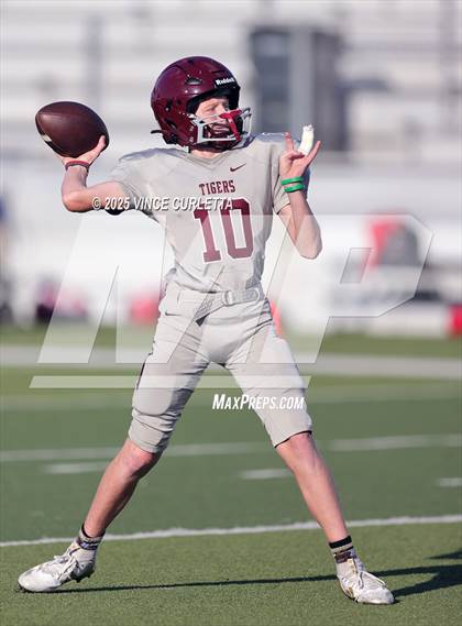 Thumbnail 1 in Harker Heights @ Dripping Springs (Freshman Gray) photogallery.