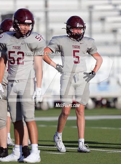 Thumbnail 2 in Harker Heights @ Dripping Springs (Freshman Gray) photogallery.