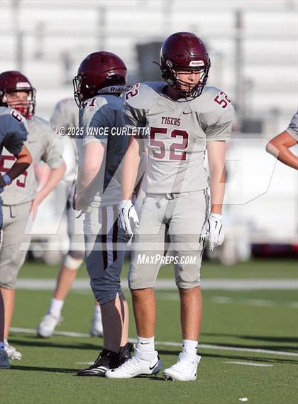 Thumbnail 1 in Harker Heights @ Dripping Springs (Freshman Gray) photogallery.