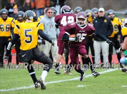 Thumbnail 2 in Amity Regional @ North Haven photogallery.