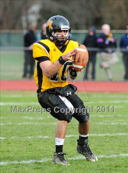 Thumbnail 3 in Amity Regional @ North Haven photogallery.