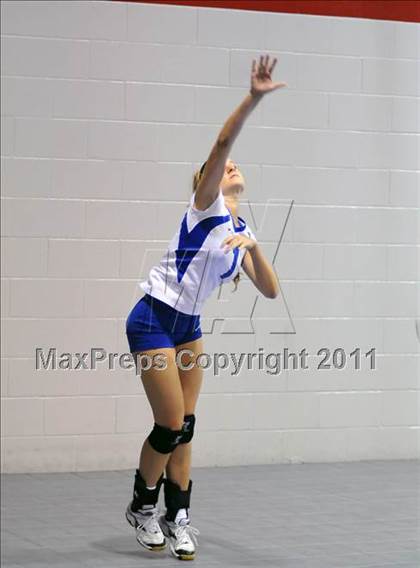 Thumbnail 2 in Eastern vs Northview (Louisville Invitational Tournament) photogallery.
