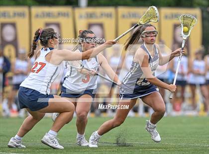 Thumbnail 1 in Bayport-Blue Point vs. Manhasset (Class C Long Island Final) photogallery.