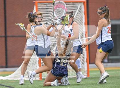 Thumbnail 1 in Bayport-Blue Point vs. Manhasset (Class C Long Island Final) photogallery.