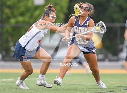 Thumbnail 3 in Bayport-Blue Point vs. Manhasset (Class C Long Island Final) photogallery.
