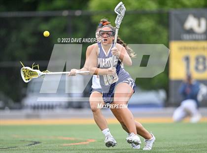 Thumbnail 2 in Bayport-Blue Point vs. Manhasset (Class C Long Island Final) photogallery.