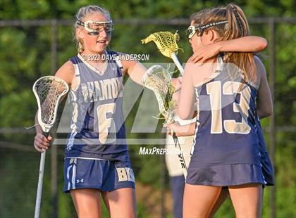 Thumbnail 1 in Bayport-Blue Point vs. Manhasset (Class C Long Island Final) photogallery.