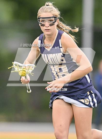 Thumbnail 2 in Bayport-Blue Point vs. Manhasset (Class C Long Island Final) photogallery.