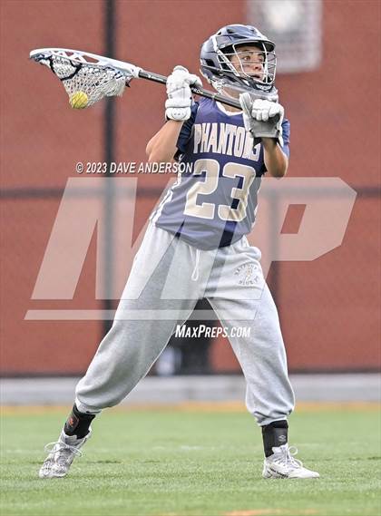 Thumbnail 3 in Bayport-Blue Point vs. Manhasset (Class C Long Island Final) photogallery.