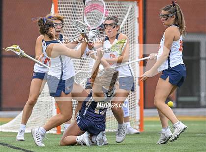 Thumbnail 2 in Bayport-Blue Point vs. Manhasset (Class C Long Island Final) photogallery.