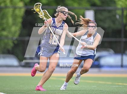 Thumbnail 1 in Bayport-Blue Point vs. Manhasset (Class C Long Island Final) photogallery.