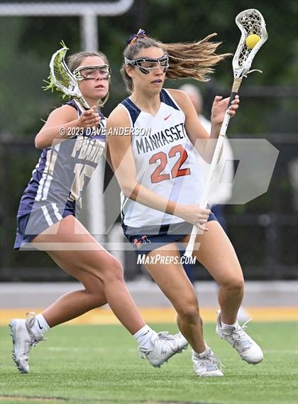 Thumbnail 3 in Bayport-Blue Point vs. Manhasset (Class C Long Island Final) photogallery.