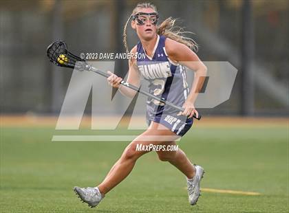 Thumbnail 2 in Bayport-Blue Point vs. Manhasset (Class C Long Island Final) photogallery.