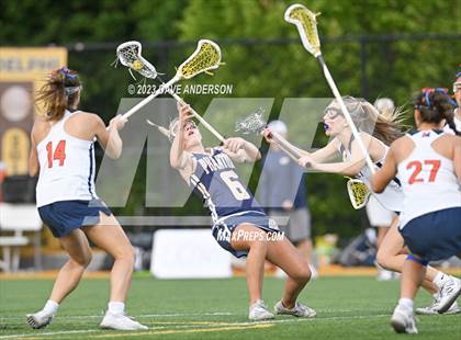 Thumbnail 3 in Bayport-Blue Point vs. Manhasset (Class C Long Island Final) photogallery.