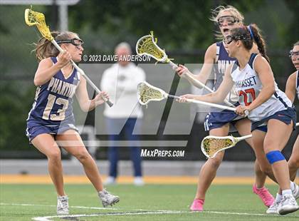 Thumbnail 2 in Bayport-Blue Point vs. Manhasset (Class C Long Island Final) photogallery.