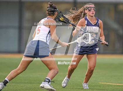 Thumbnail 2 in Bayport-Blue Point vs. Manhasset (Class C Long Island Final) photogallery.