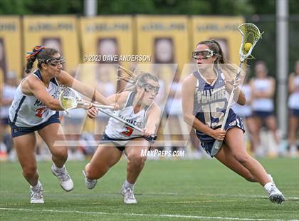 Thumbnail 3 in Bayport-Blue Point vs. Manhasset (Class C Long Island Final) photogallery.