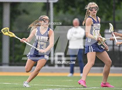 Thumbnail 1 in Bayport-Blue Point vs. Manhasset (Class C Long Island Final) photogallery.