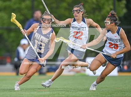 Thumbnail 2 in Bayport-Blue Point vs. Manhasset (Class C Long Island Final) photogallery.