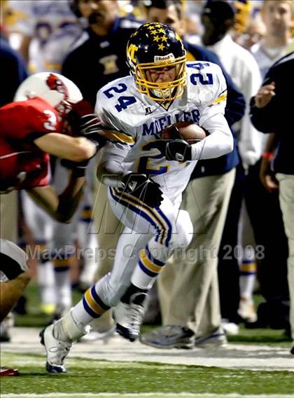 Thumbnail 3 in Archbishop Moeller @ Colerain photogallery.