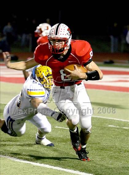 Thumbnail 1 in Archbishop Moeller @ Colerain photogallery.