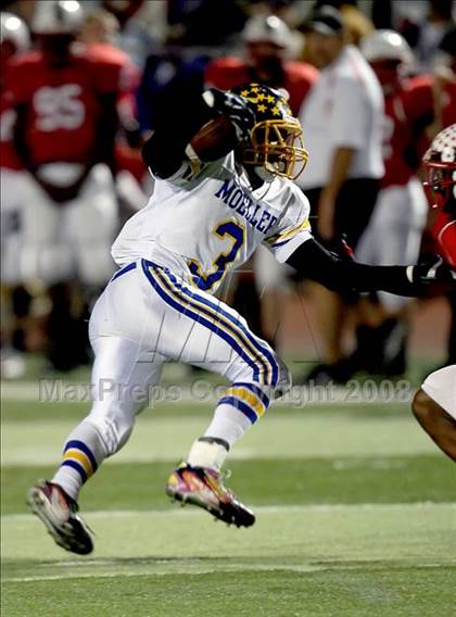 Thumbnail 3 in Archbishop Moeller @ Colerain photogallery.