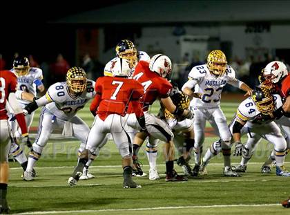 Thumbnail 1 in Archbishop Moeller @ Colerain photogallery.