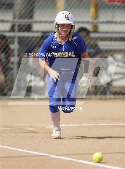 Thumbnail 1 in Charter Oak @ San Dimas photogallery.
