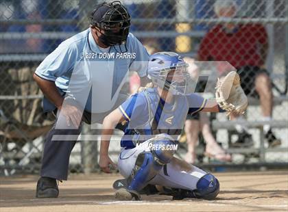 Thumbnail 3 in Charter Oak @ San Dimas photogallery.