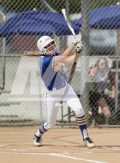 Thumbnail 3 in Charter Oak @ San Dimas photogallery.