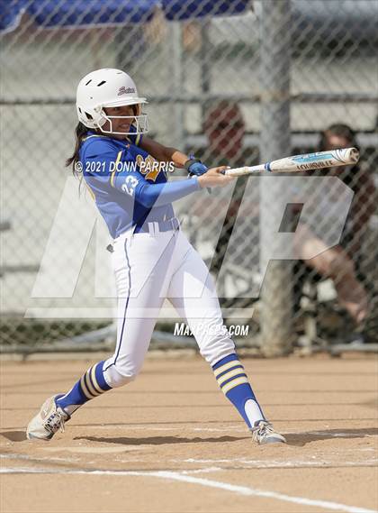 Thumbnail 2 in Charter Oak @ San Dimas photogallery.