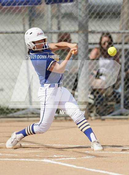 Thumbnail 2 in Charter Oak @ San Dimas photogallery.