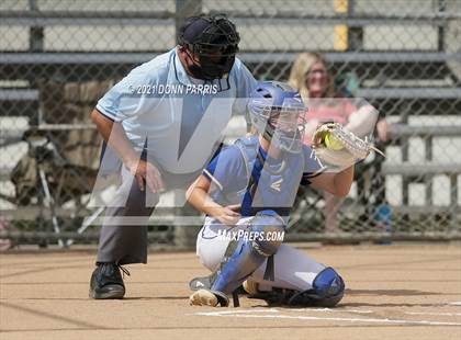 Thumbnail 2 in Charter Oak @ San Dimas photogallery.