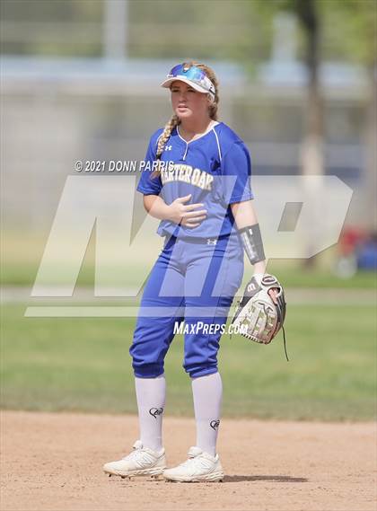 Thumbnail 3 in Charter Oak @ San Dimas photogallery.