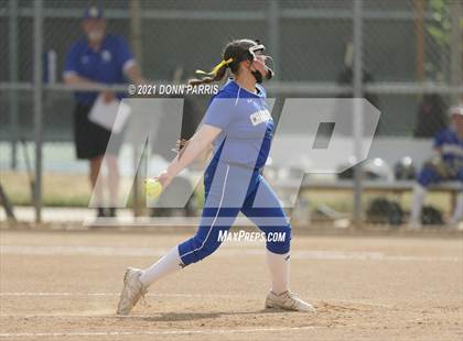 Thumbnail 3 in Charter Oak @ San Dimas photogallery.