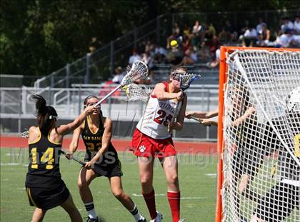 Thumbnail 2 in Carondelet vs. San Ramon Valley (CIF NCS Playoffs) photogallery.