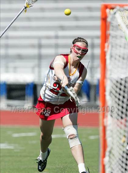 Thumbnail 2 in Carondelet vs. San Ramon Valley (CIF NCS Playoffs) photogallery.