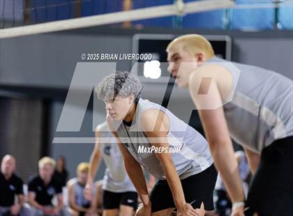 Thumbnail 2 in Mountain Vista vs Grandview (CHSAA 5A Round 2) photogallery.