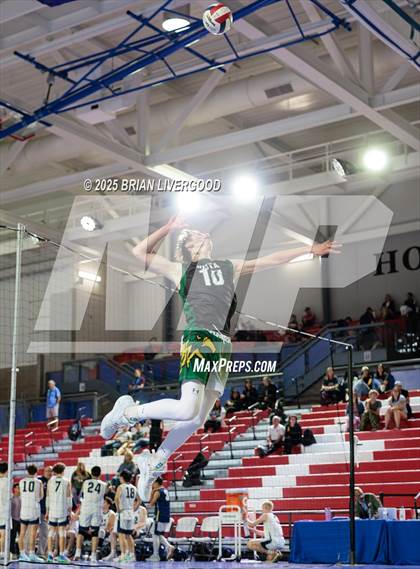 Thumbnail 2 in Mountain Vista vs Grandview (CHSAA 5A Round 2) photogallery.