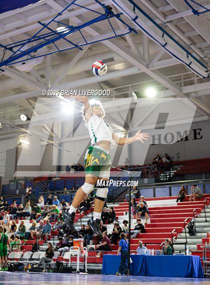 Thumbnail 2 in Mountain Vista vs Grandview (CHSAA 5A Round 2) photogallery.