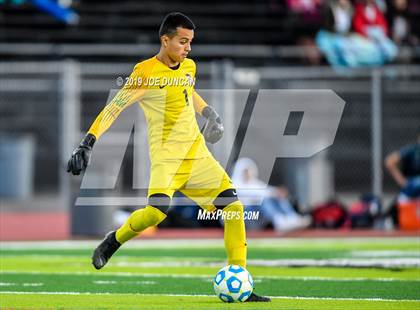 Thumbnail 3 in Birmingham @ San Clemente (CIF D1 Regional Semifinal) photogallery.