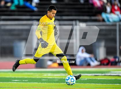 Thumbnail 2 in Birmingham @ San Clemente (CIF D1 Regional Semifinal) photogallery.