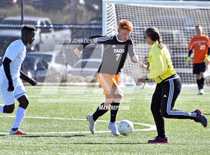 Thumbnail 2 in Taos vs. Highland photogallery.