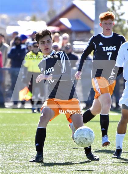 Thumbnail 1 in Taos vs. Highland photogallery.