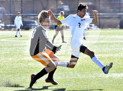 Thumbnail 2 in Taos vs. Highland photogallery.