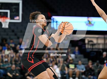 Thumbnail 2 in Centennial vs. Clovis (CIF State D1 Final) photogallery.