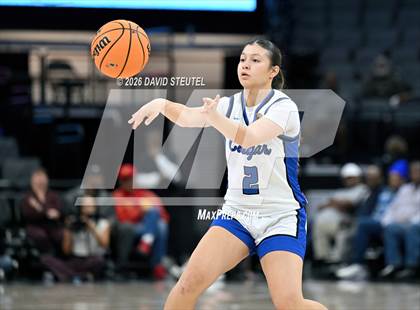 Thumbnail 1 in Centennial vs. Clovis (CIF State D1 Final) photogallery.