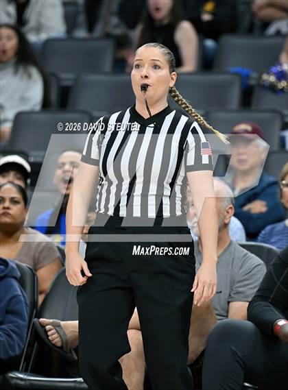 Thumbnail 2 in Centennial vs. Clovis (CIF State D1 Final) photogallery.