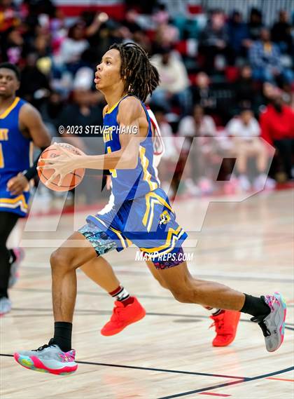 Thumbnail 1 in Grant vs. Cordova (Cordova Christmas Classic) photogallery.